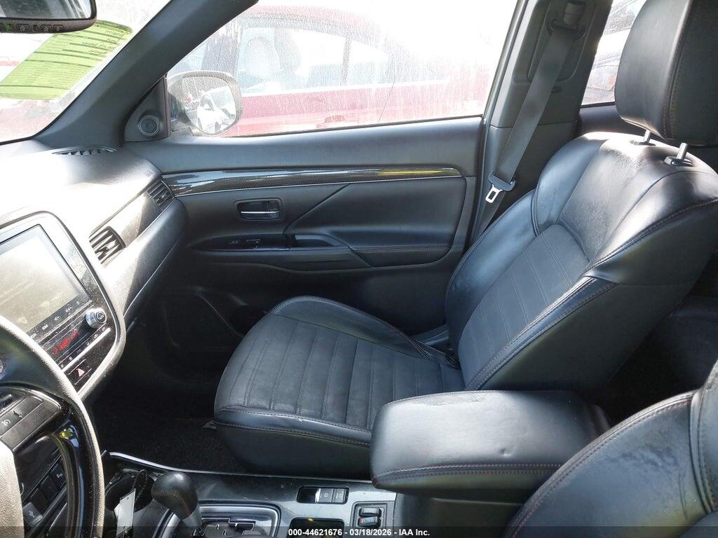 JA4AD3A32LZ008436 2020 MITSUBISHI OUTLANDER photo no. 5