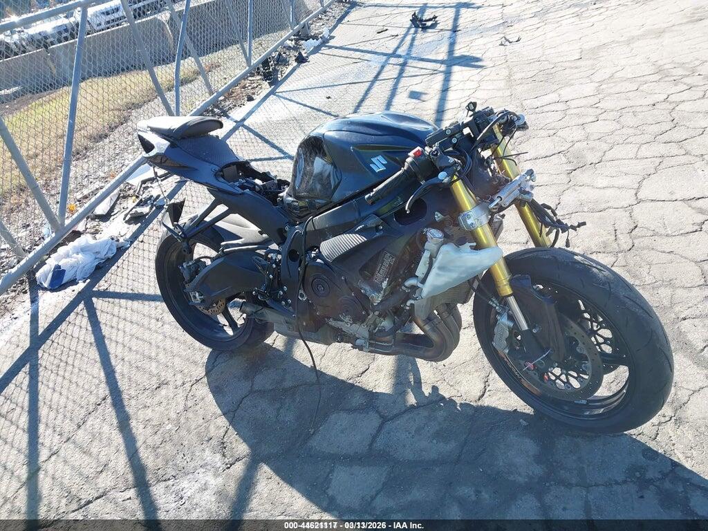 JS1GR7MA1G2100472 2016 SUZUKI GSX-R750 photo no. 8
