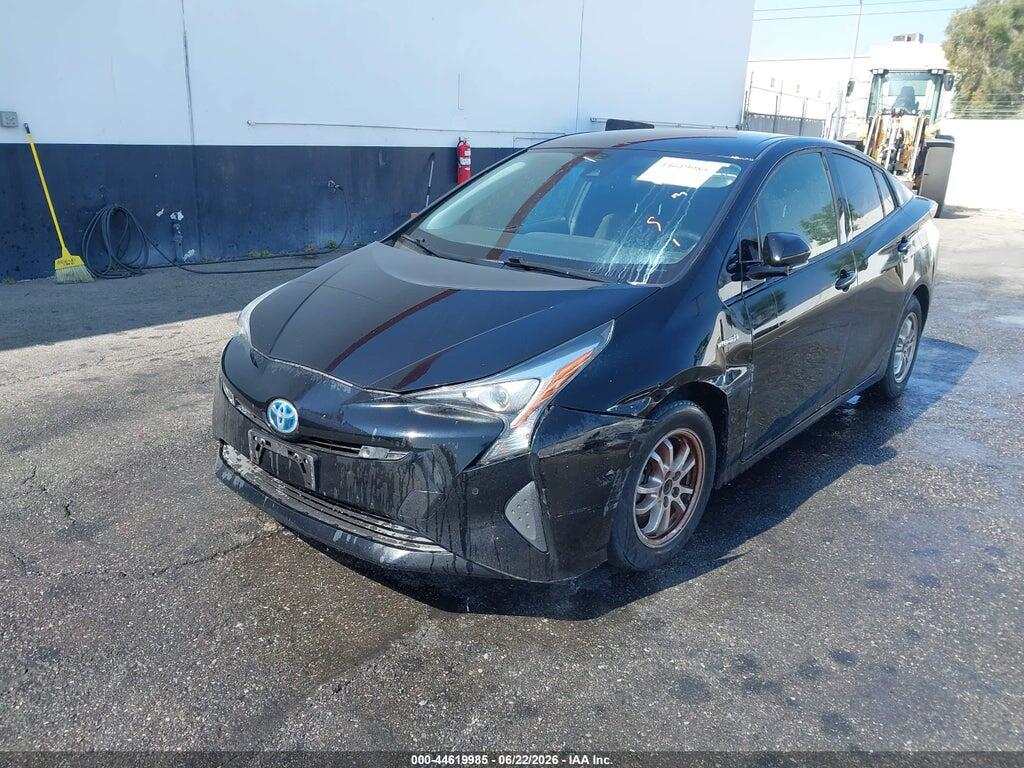 JTDKBRFU0J3060216 2018 TOYOTA PRIUS photo no. 2
