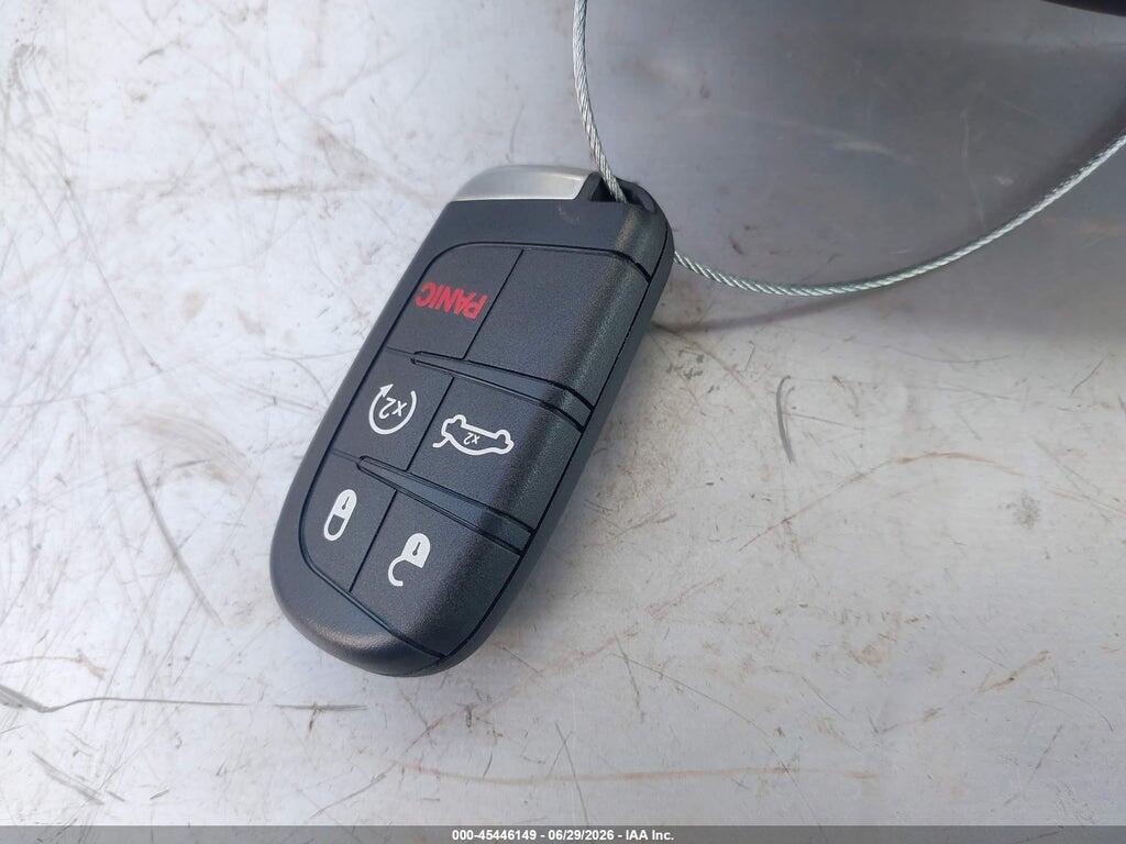 1C3CCCAB0FN612415 2015 CHRYSLER 200 photo no. 11