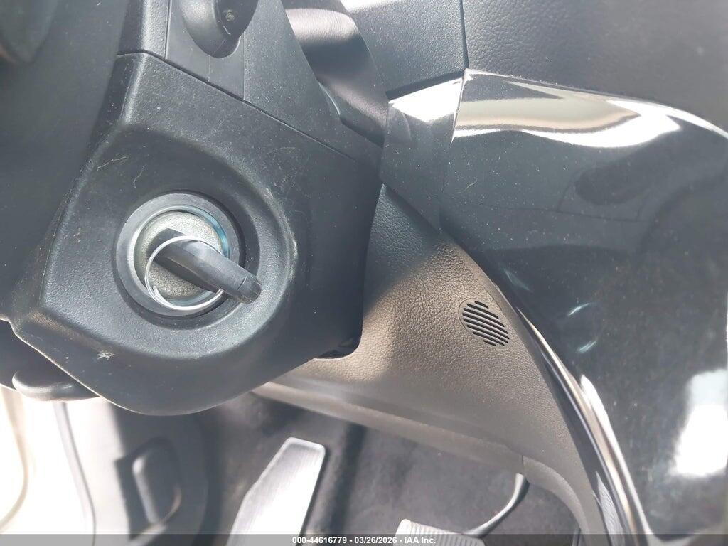 1FMCU0G99HUB56401 2017 FORD ESCAPE photo no. 11