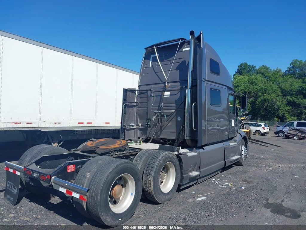 4V4NC9EH1NN289856 2022 VOLVO VNL photo no. 4