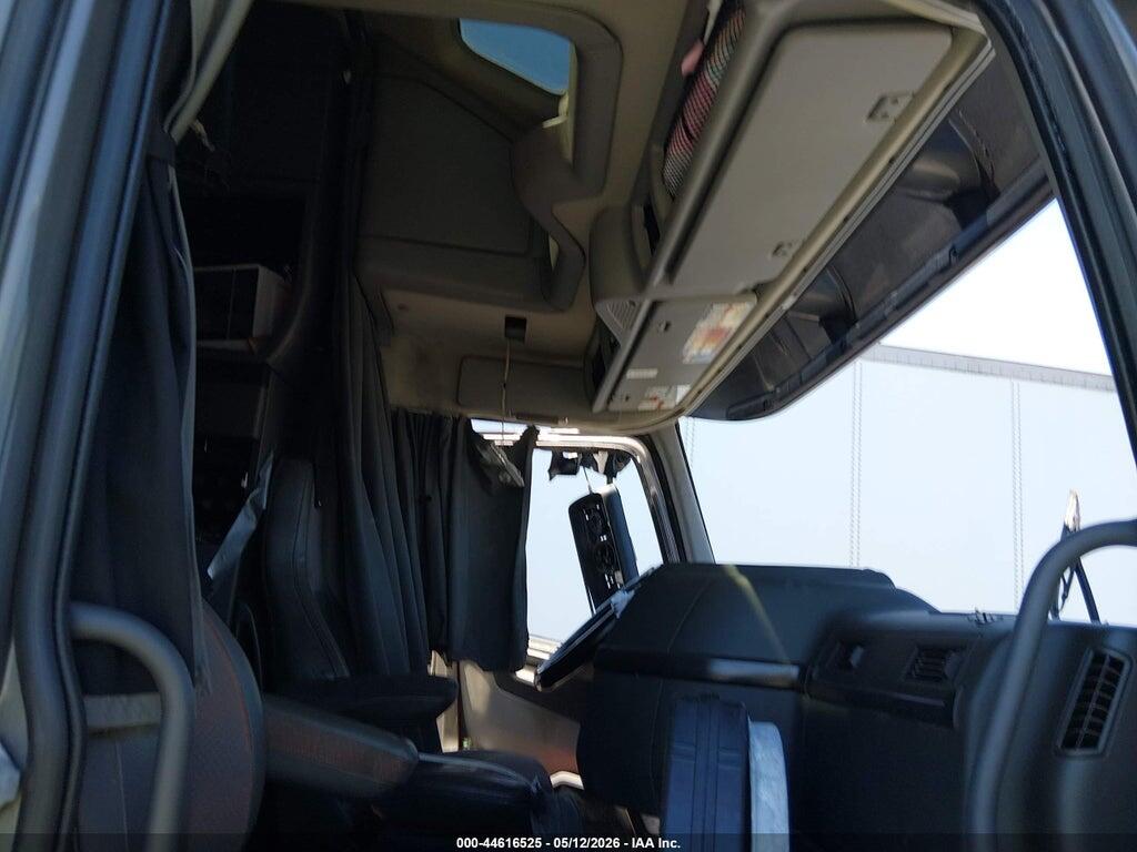4V4NC9EH1NN289856 2022 VOLVO VNL photo no. 5