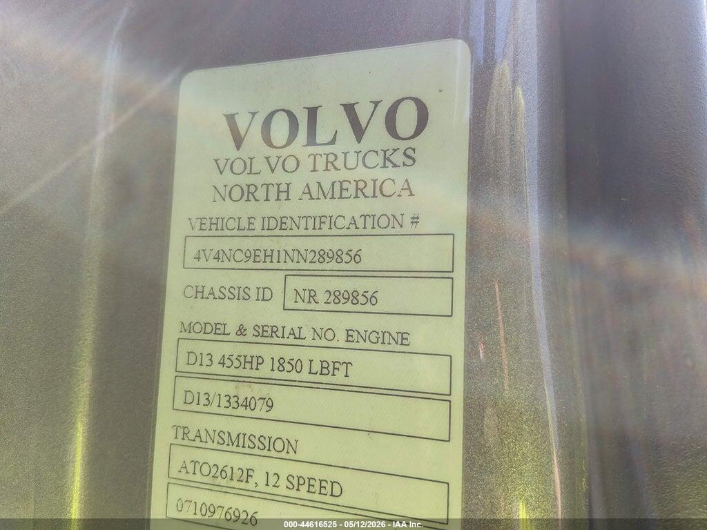 4V4NC9EH1NN289856 2022 VOLVO VNL photo no. 9