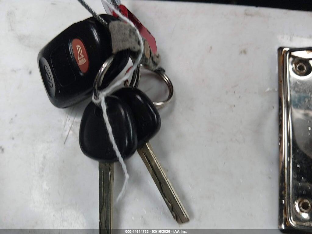 5NPEB4AC7BH171821 2011 HYUNDAI SONATA photo no. 11