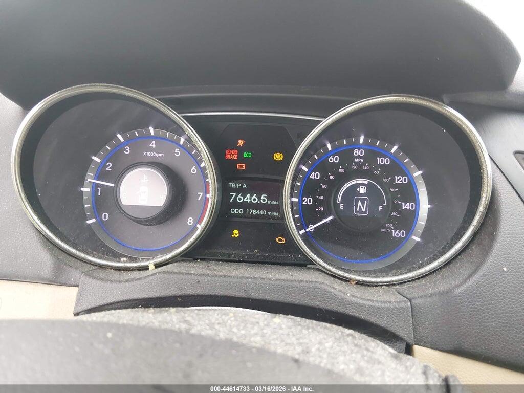 5NPEB4AC7BH171821 2011 HYUNDAI SONATA photo no. 7