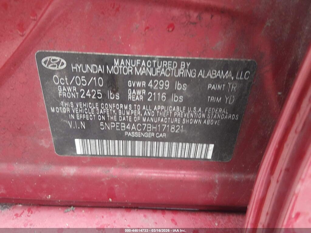 5NPEB4AC7BH171821 2011 HYUNDAI SONATA photo no. 9