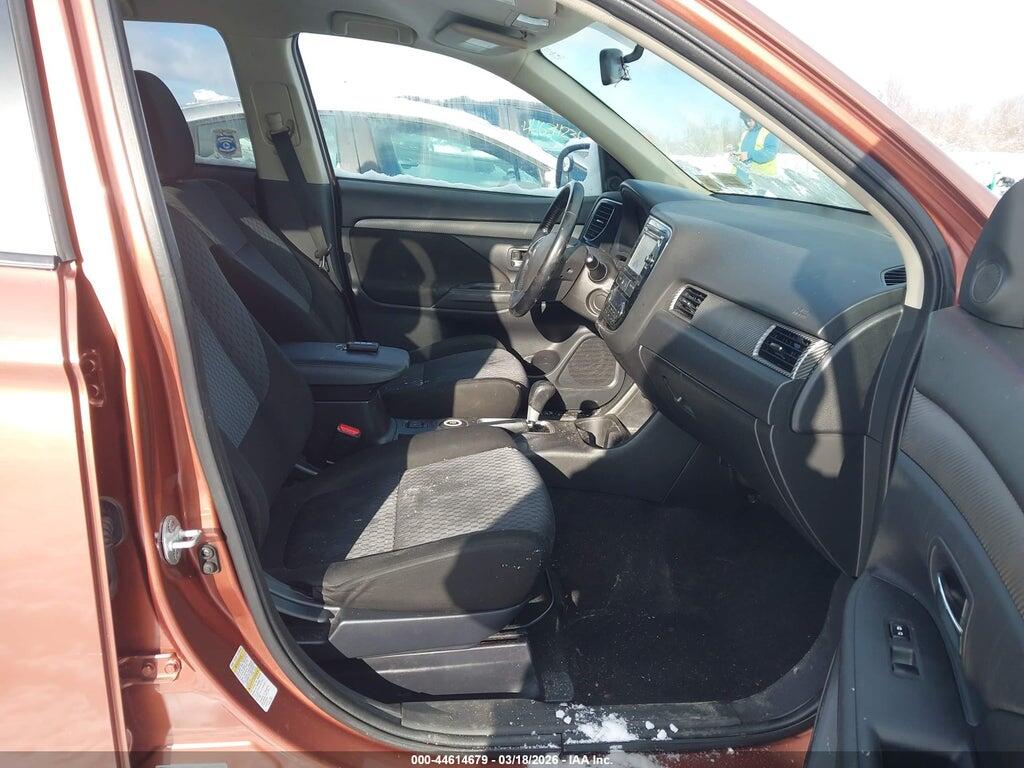 JA4AZ3A34EZ006062 2014 MITSUBISHI OUTLANDER photo no. 5
