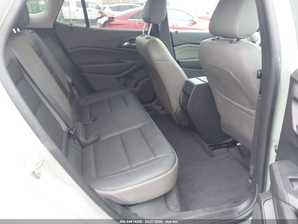 KL77LKEPXSC008239 2025 CHEVROLET TRAX photo no. 8