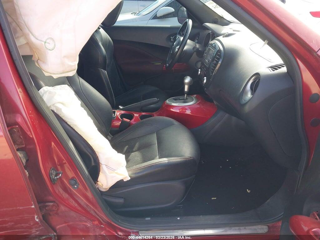 JN8AF5MV7CT124988 2012 NISSAN JUKE photo no. 5