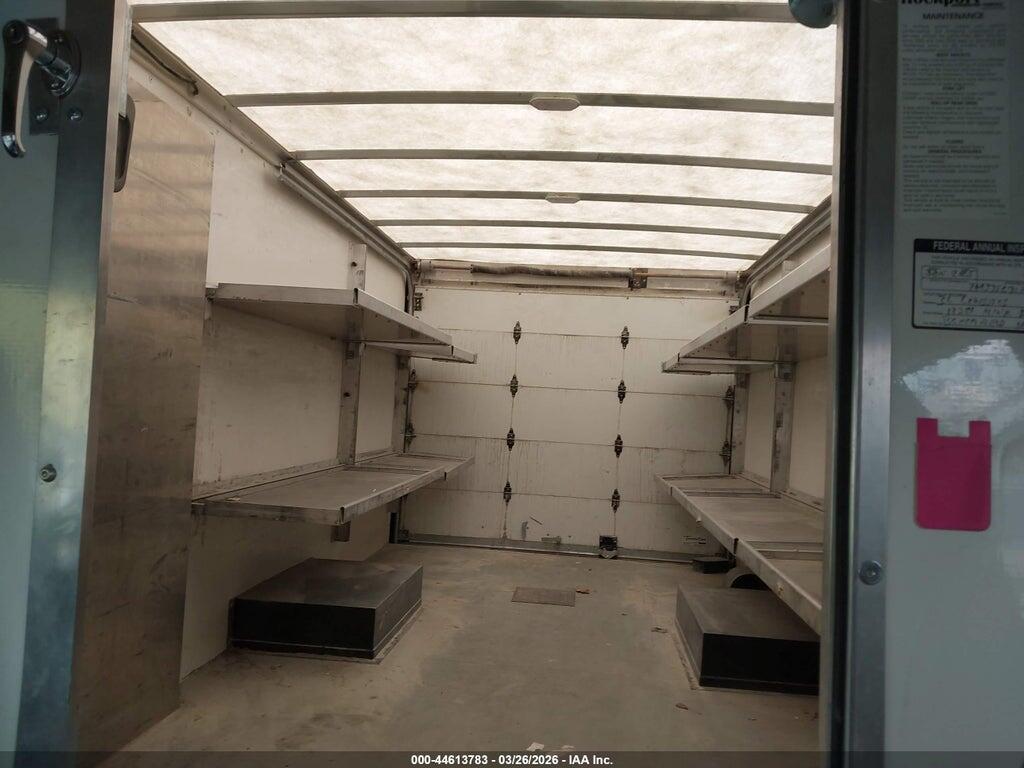 7GZ37TC71PN006229 2023 GMC SAVANA CUTAWAY photo no. 6