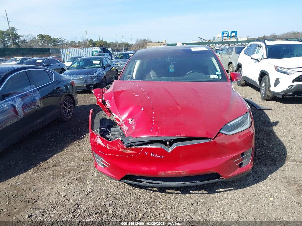 5YJXCBE20GF013287 2016 TESLA MODEL X photo no. 12