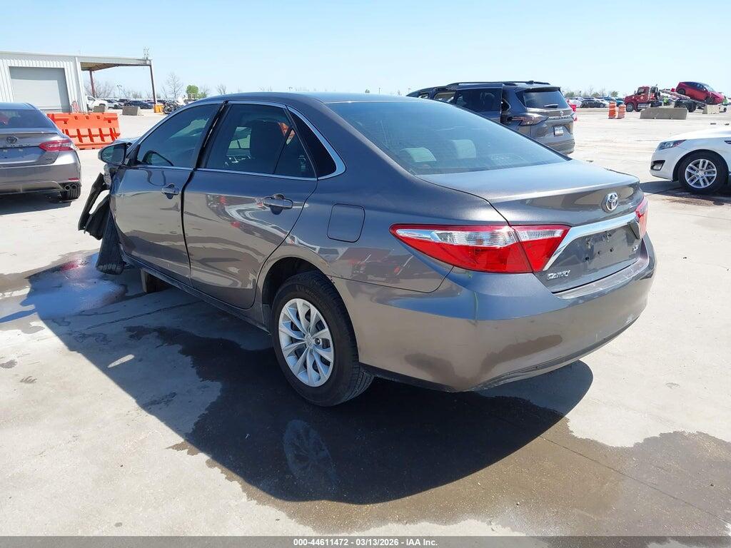 4T1BF1FK4HU732833 2017 TOYOTA CAMRY photo no. 3