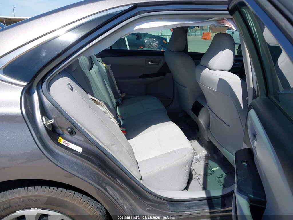 4T1BF1FK4HU732833 2017 TOYOTA CAMRY photo no. 8