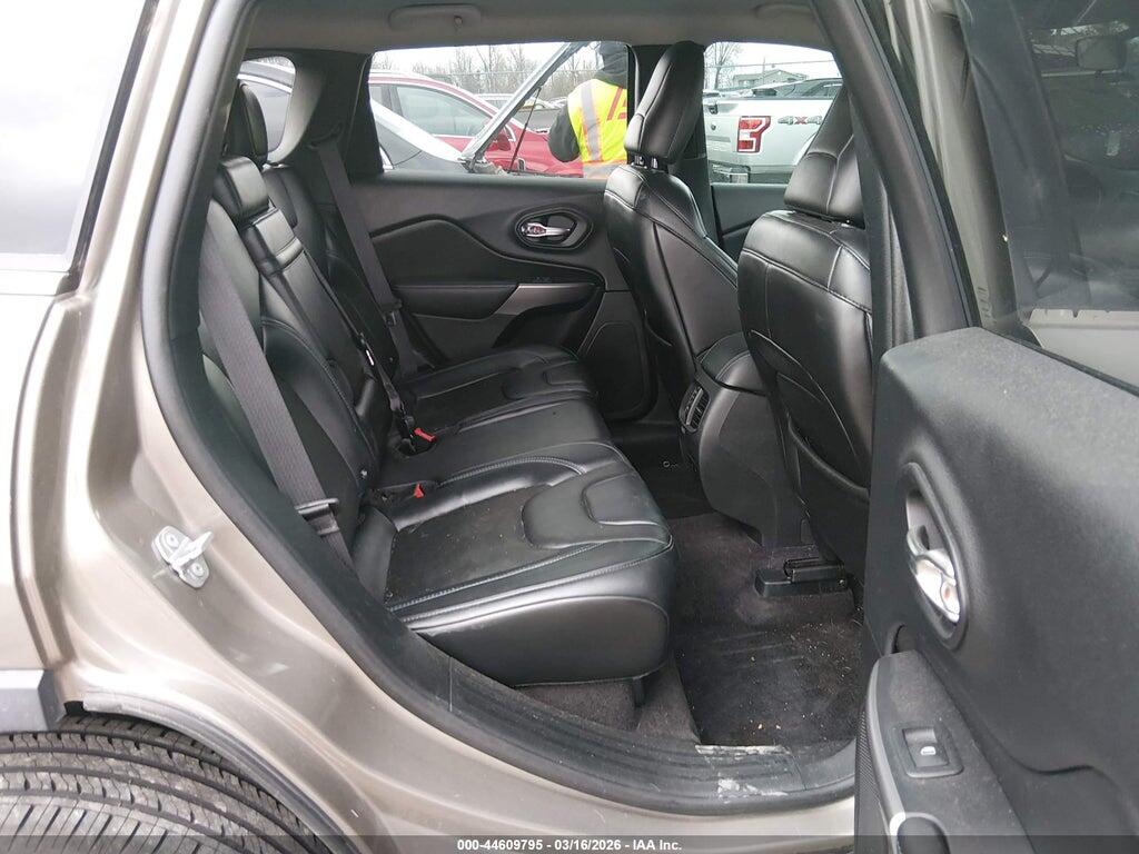 1C4PJMLN6KD163953 2019 JEEP CHEROKEE photo no. 8