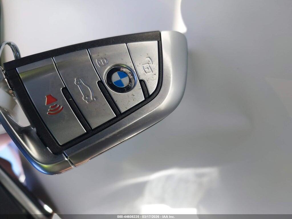 5UX2V1C06M9H37203 2021 BMW X4 photo no. 11
