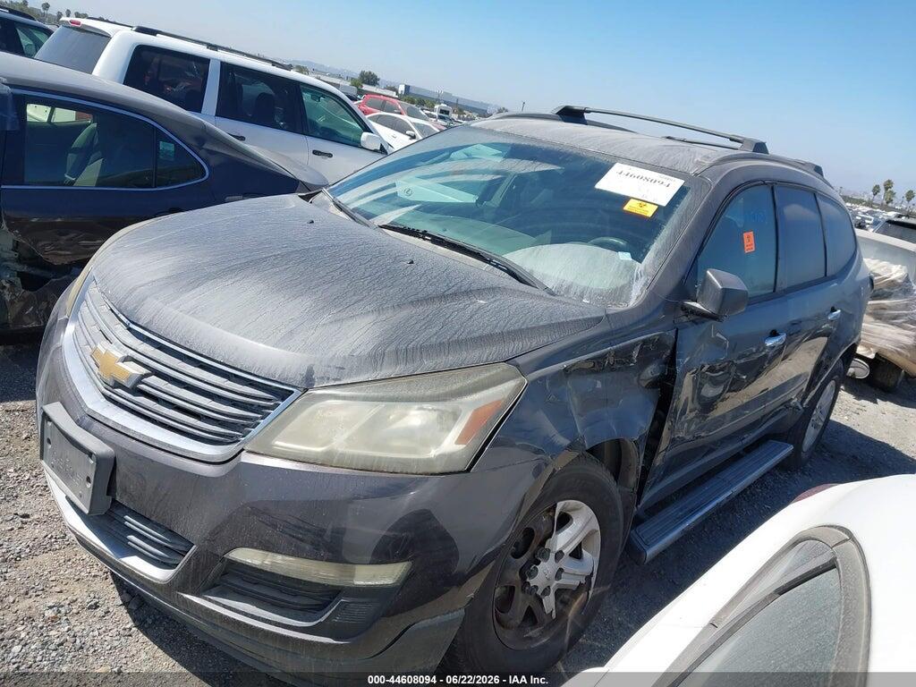 1GNKRFED2FJ135388 2015 CHEVROLET TRAVERSE photo no. 2