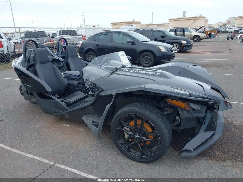 57XAATHD6P8156265 2023 POLARIS SLINGSHOT photo no. 12