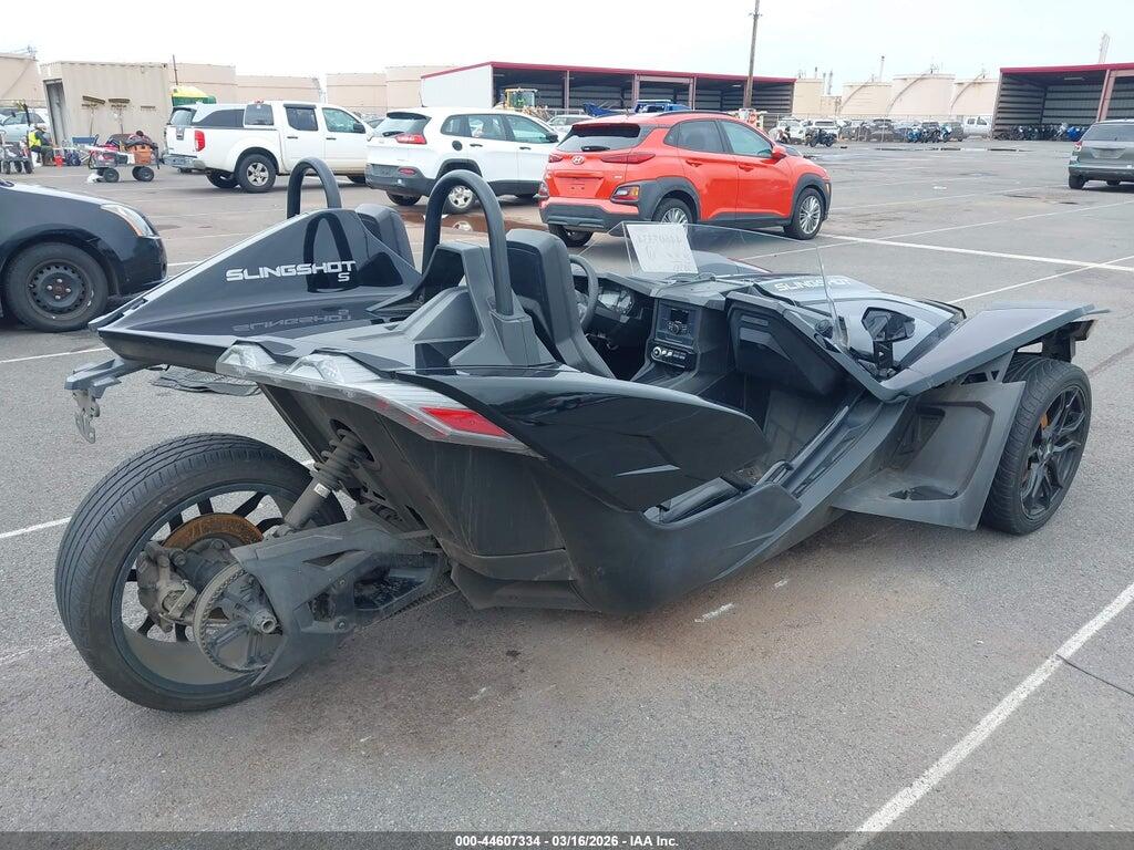 57XAATHD6P8156265 2023 POLARIS SLINGSHOT photo no. 4