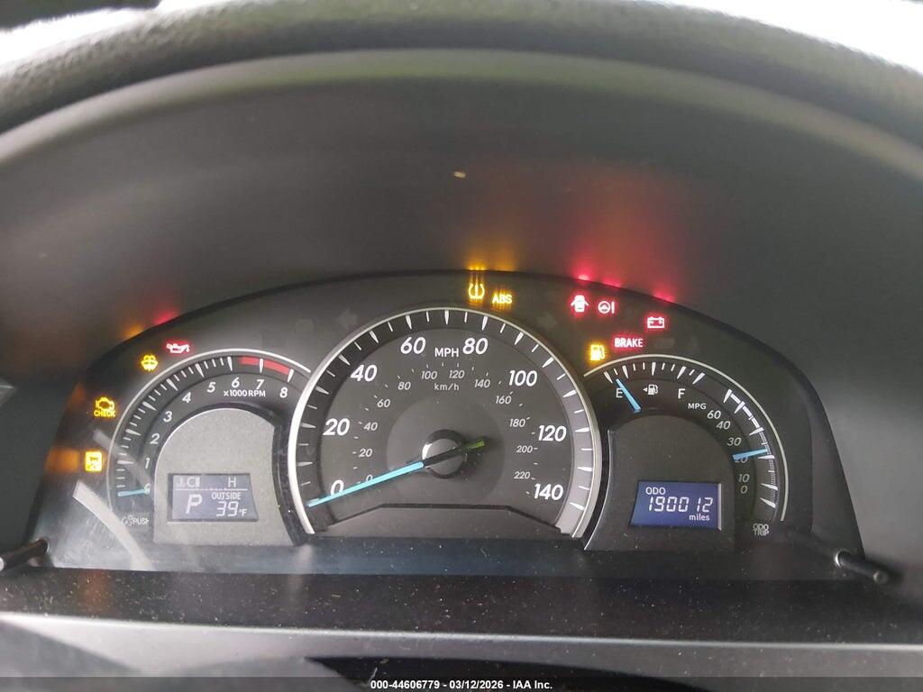 4T1BF1FK2CU518903 2012 TOYOTA CAMRY photo no. 7