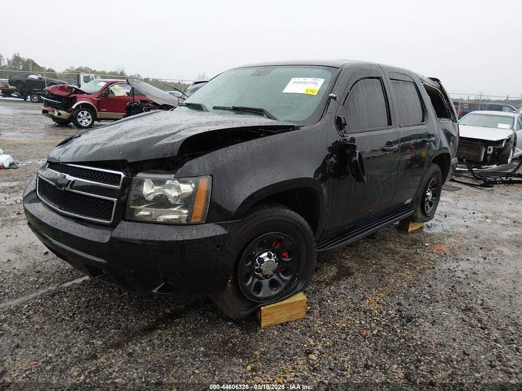 1GNLC2E03ER159744 2014 CHEVROLET TAHOE photo no. 2