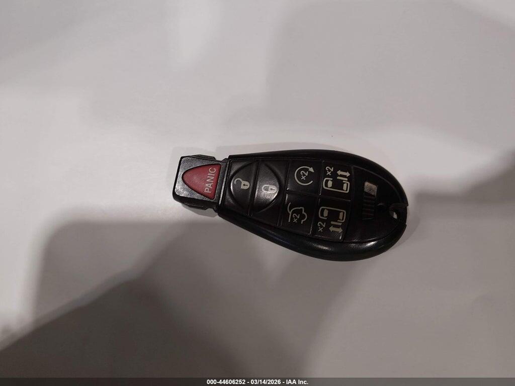 2C4RDGCG2HR864675 2017 DODGE GRAND CARAVAN photo no. 11