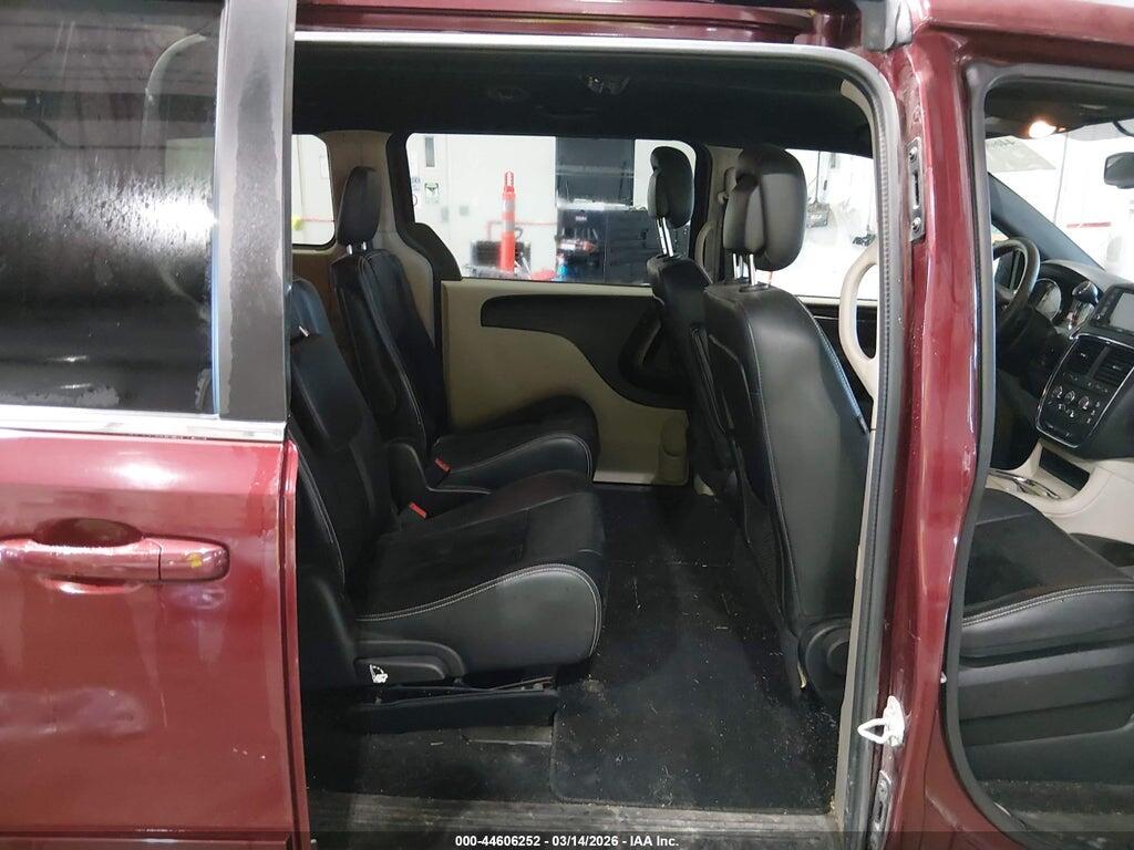 2C4RDGCG2HR864675 2017 DODGE GRAND CARAVAN photo no. 8