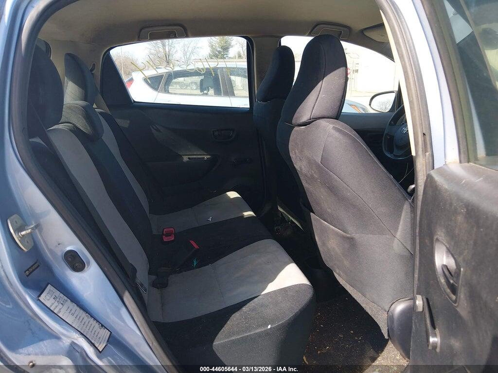 JTDKTUD30DD551412 2013 TOYOTA YARIS photo no. 8