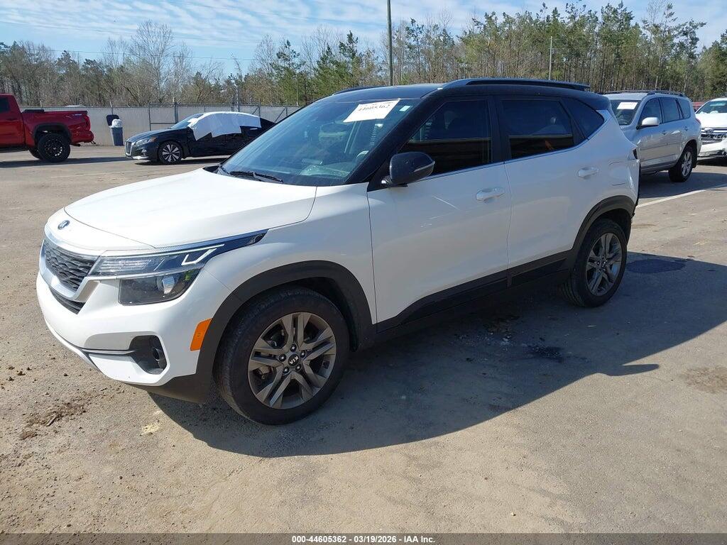 KNDEU2AA4M7139381 2021 KIA SELTOS photo no. 2