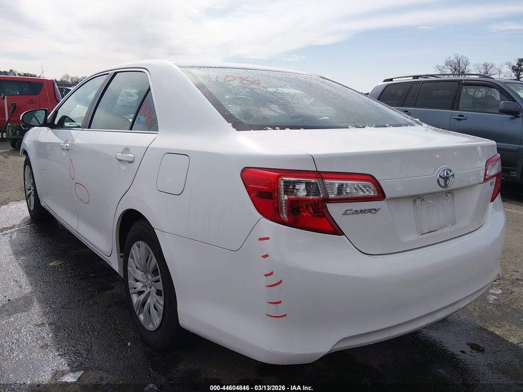 4T1BF1FK5CU571224 2012 TOYOTA CAMRY photo no. 3