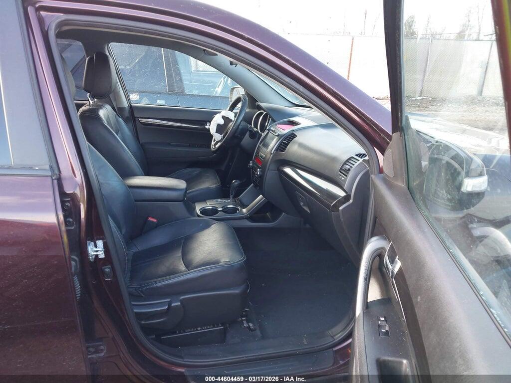 5XYKU4A10BG030477 2011 KIA SORENTO photo no. 5