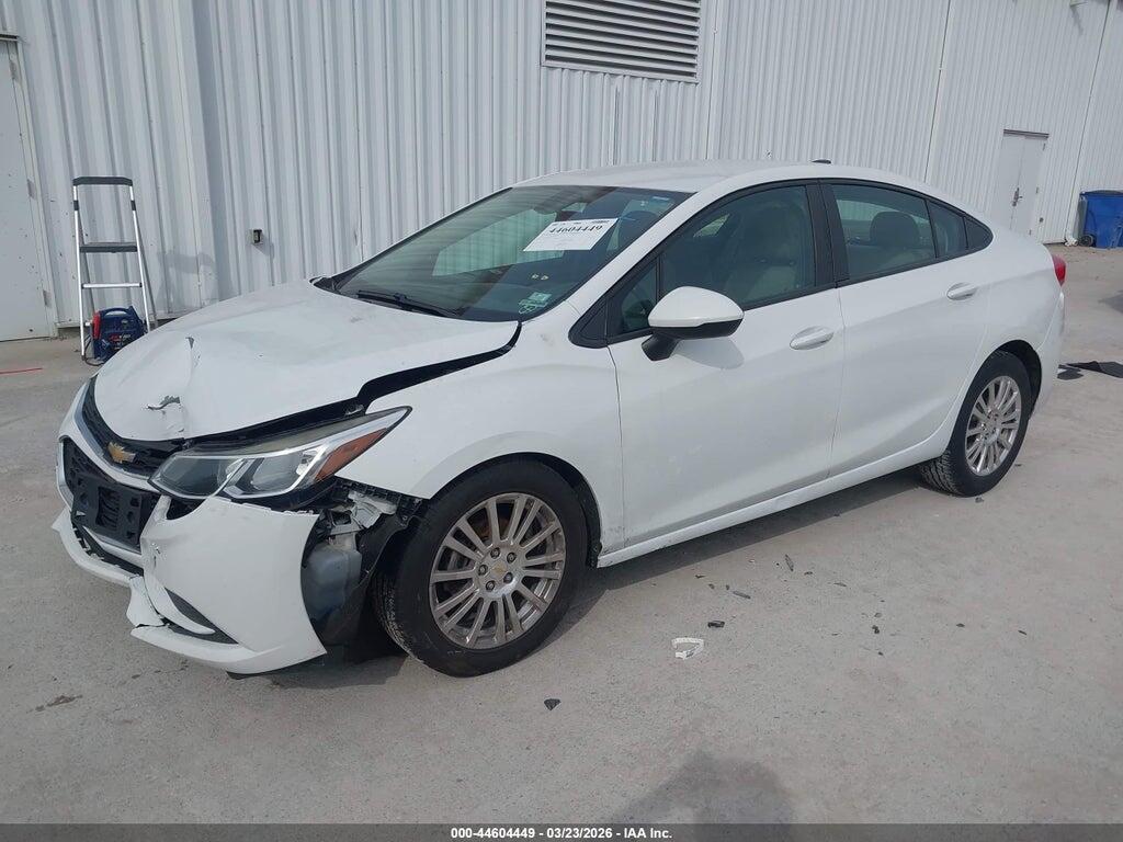 1G1BC5SM4H7182228 2017 CHEVROLET CRUZE photo no. 2