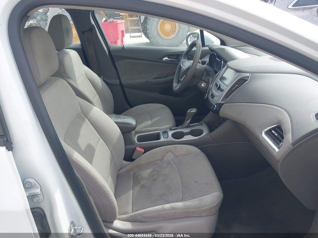 1G1BC5SM4H7182228 2017 CHEVROLET CRUZE photo no. 5