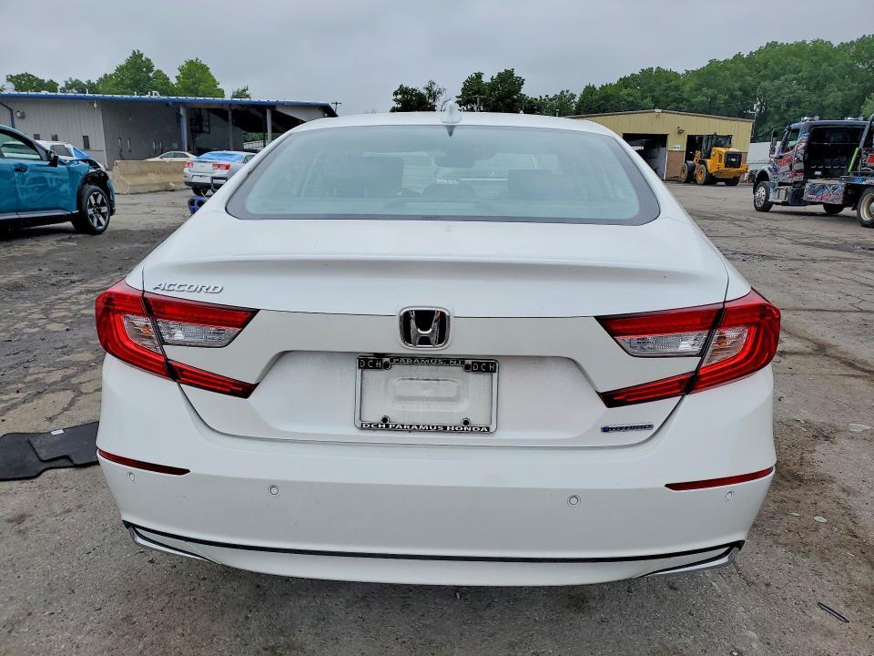 2022 HONDA ACCORD HYBRID EXL — Фото 6 из 12