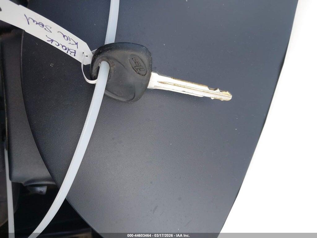 KNDJT2A20B7247875 2011 KIA SOUL photo no. 11
