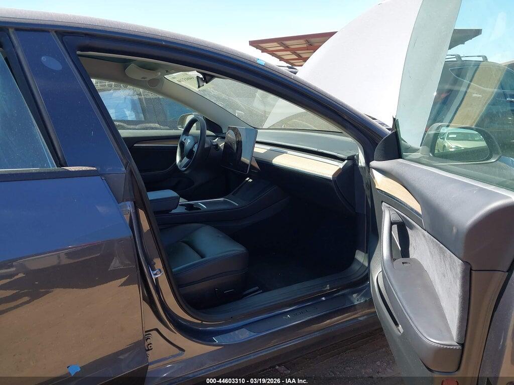 5YJ3E1EA1PF403809 2023 TESLA MODEL 3 photo no. 5