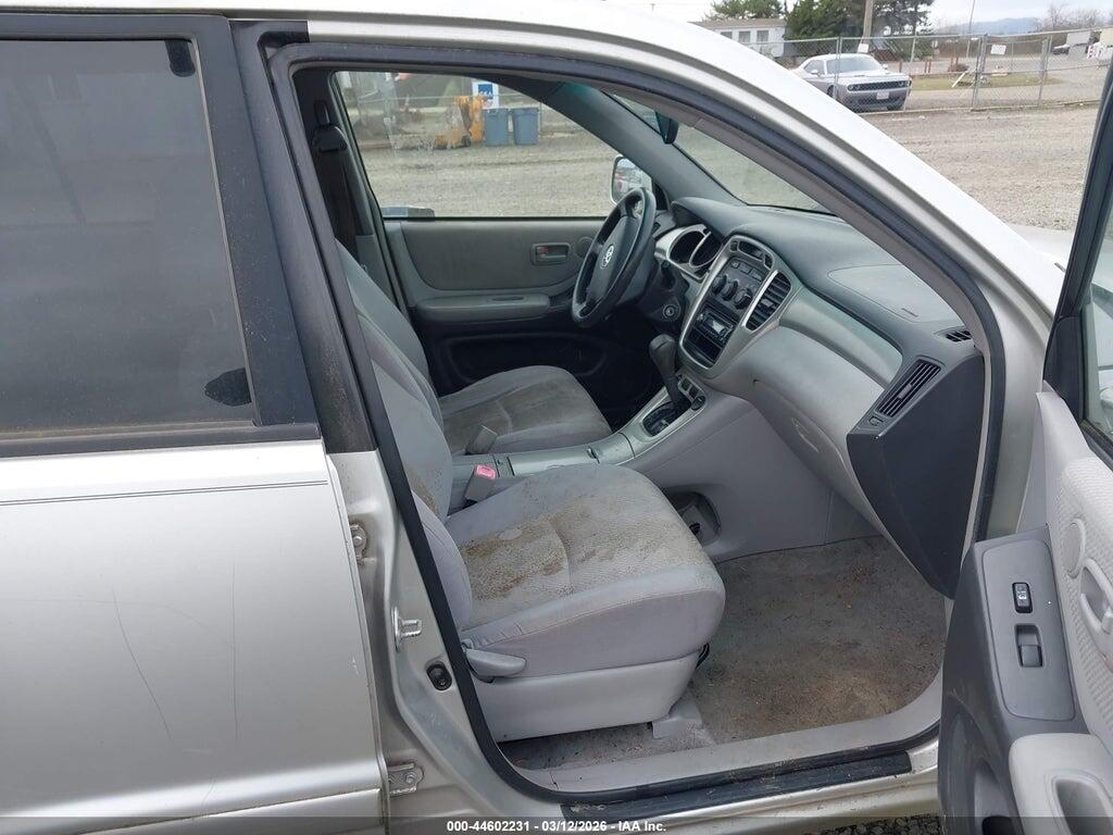 JTEGP21A350074674 2005 TOYOTA HIGHLANDER photo no. 5