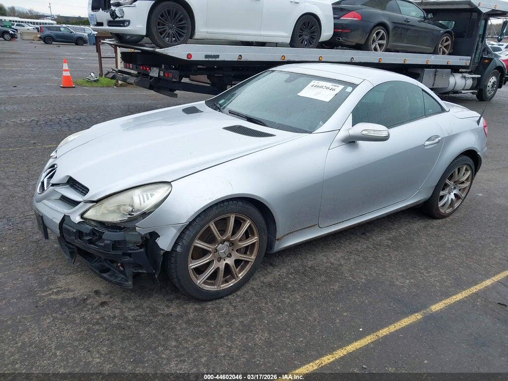 WDBWK56F55F033852 2005 MERCEDES-BENZ SLK 350 photo no. 2