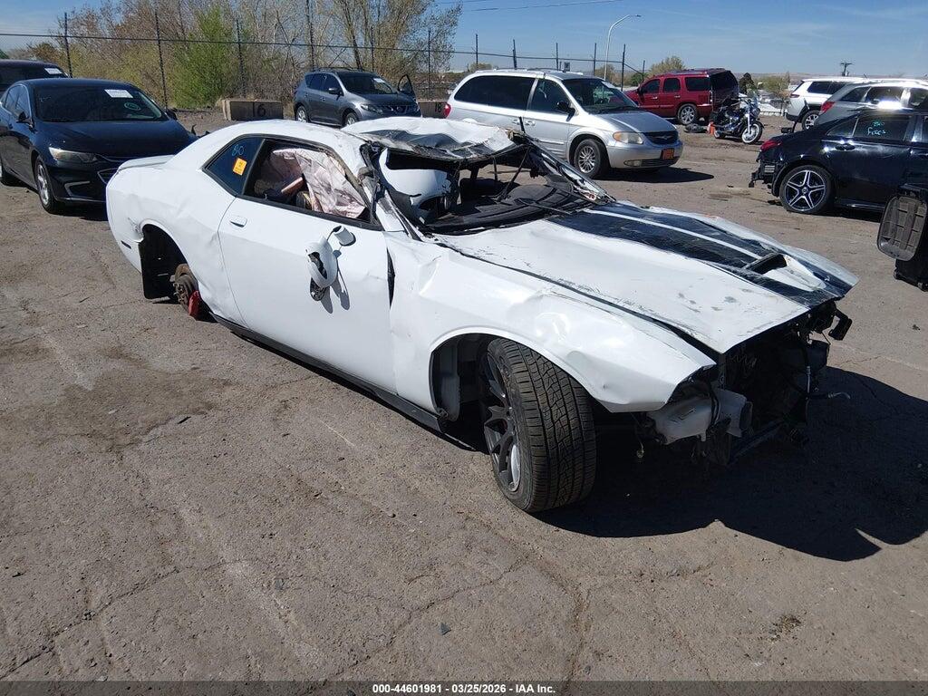 2C3CDZDJXFH720228 2015 DODGE CHALLENGER photo no. 1