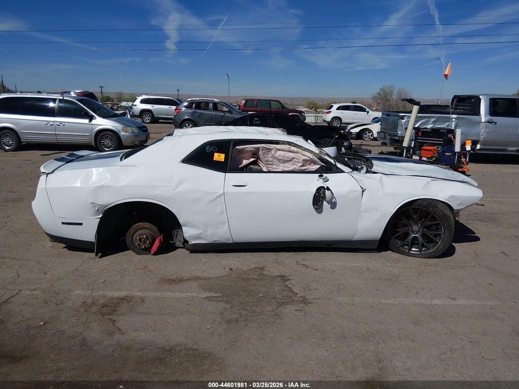 2C3CDZDJXFH720228 2015 DODGE CHALLENGER photo no. 12