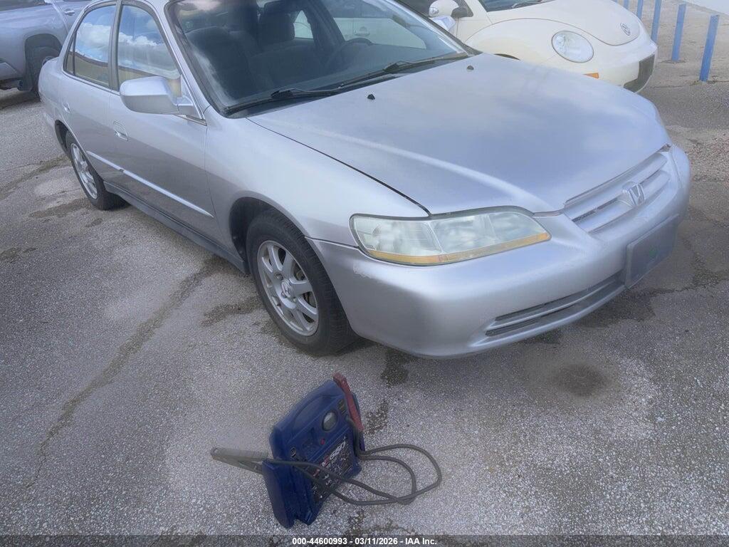 1HGCG56772A070989 2002 HONDA ACCORD photo no. 1