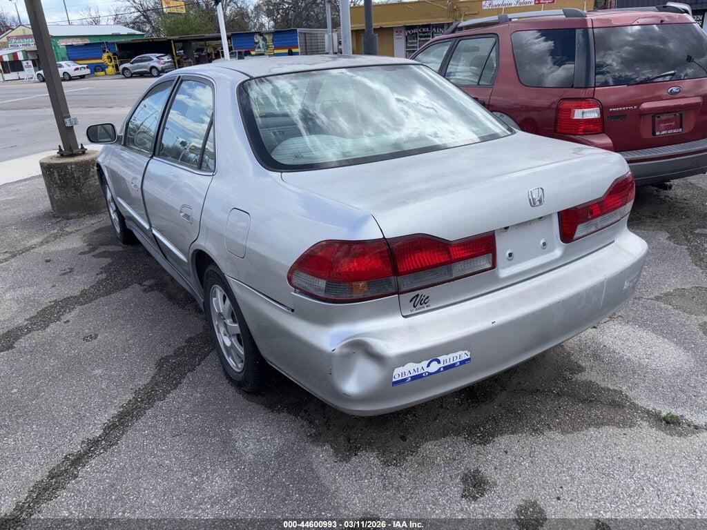 1HGCG56772A070989 2002 HONDA ACCORD photo no. 3
