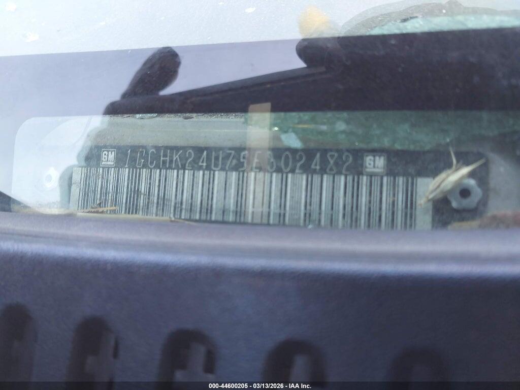 1GCHK24U75E302482 2005 CHEVROLET SILVERADO 2500HD photo no. 9