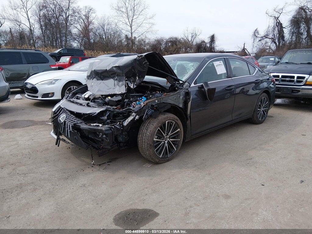 58ADZ1B18SU206847 2025 LEXUS ES 350 photo no. 2