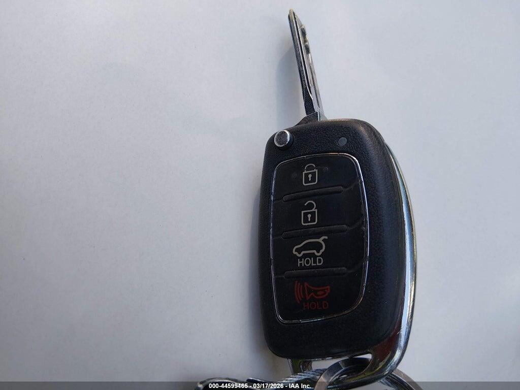 5NPE24AF2HH531077 2017 HYUNDAI SONATA photo no. 11