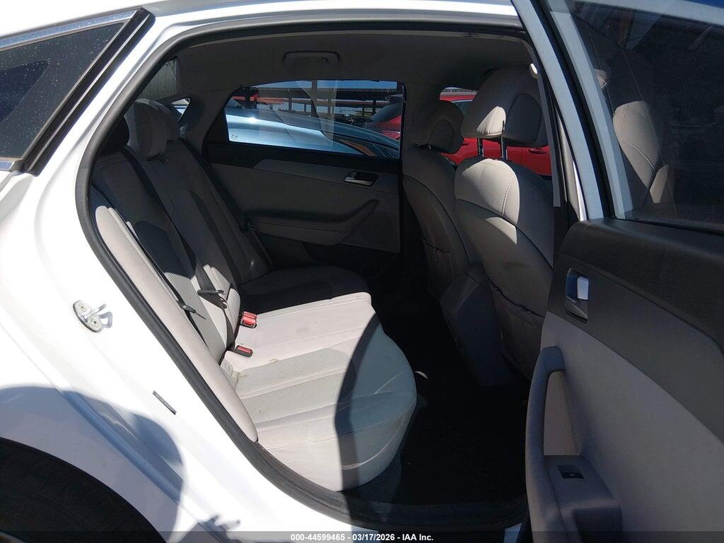 5NPE24AF2HH531077 2017 HYUNDAI SONATA photo no. 8