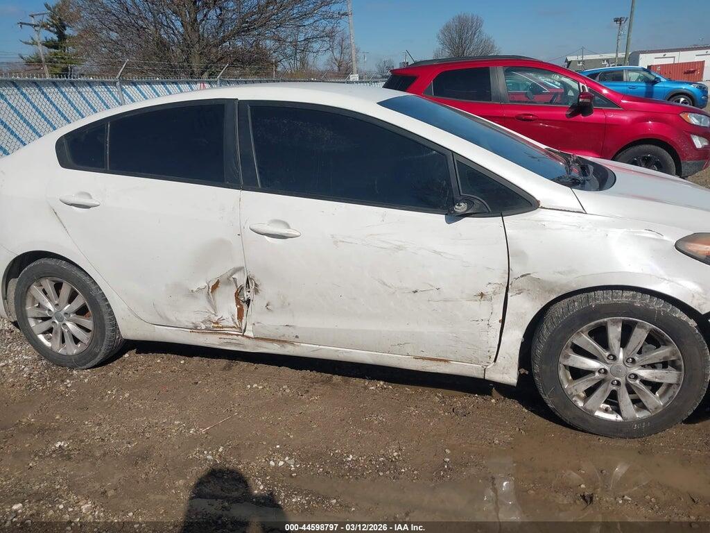 KNAFX4A68G5553585 2016 KIA FORTE photo no. 12