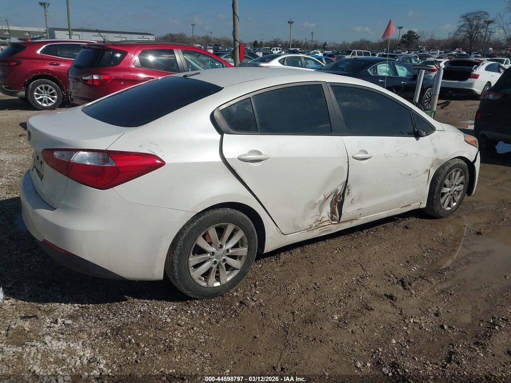 KNAFX4A68G5553585 2016 KIA FORTE photo no. 4