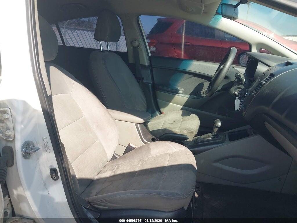 KNAFX4A68G5553585 2016 KIA FORTE photo no. 5