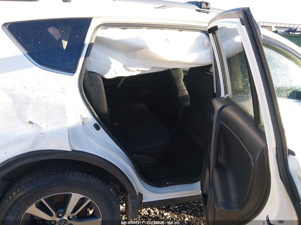 2T3RFREV6JW730071 2018 TOYOTA RAV4 photo no. 8